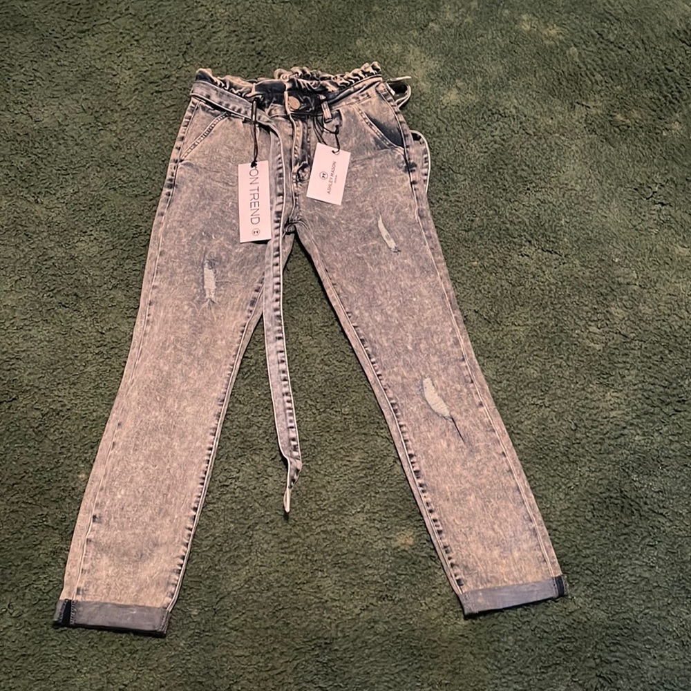 NWT Ashley Mason Jeans